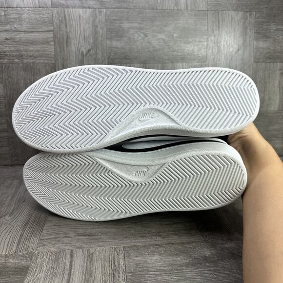 Nike Court Royale 2 Mid Women's 12/Men's 10.5 Black Leather Shoes CT1725-001 - Picture 7 of 9